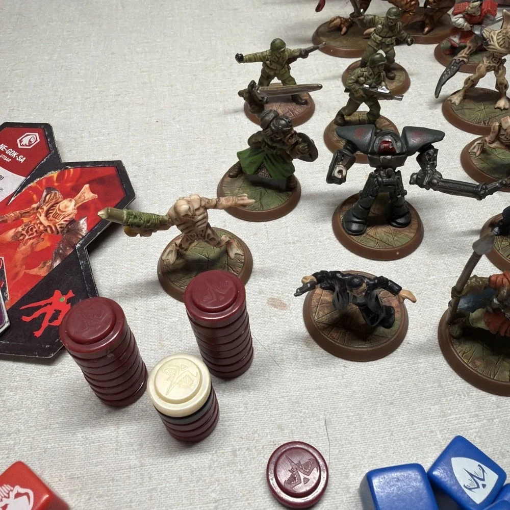 2004 Heroscape Valkyrie Replacement Tokens Cards Dice Glyphs Markers Game Pieces